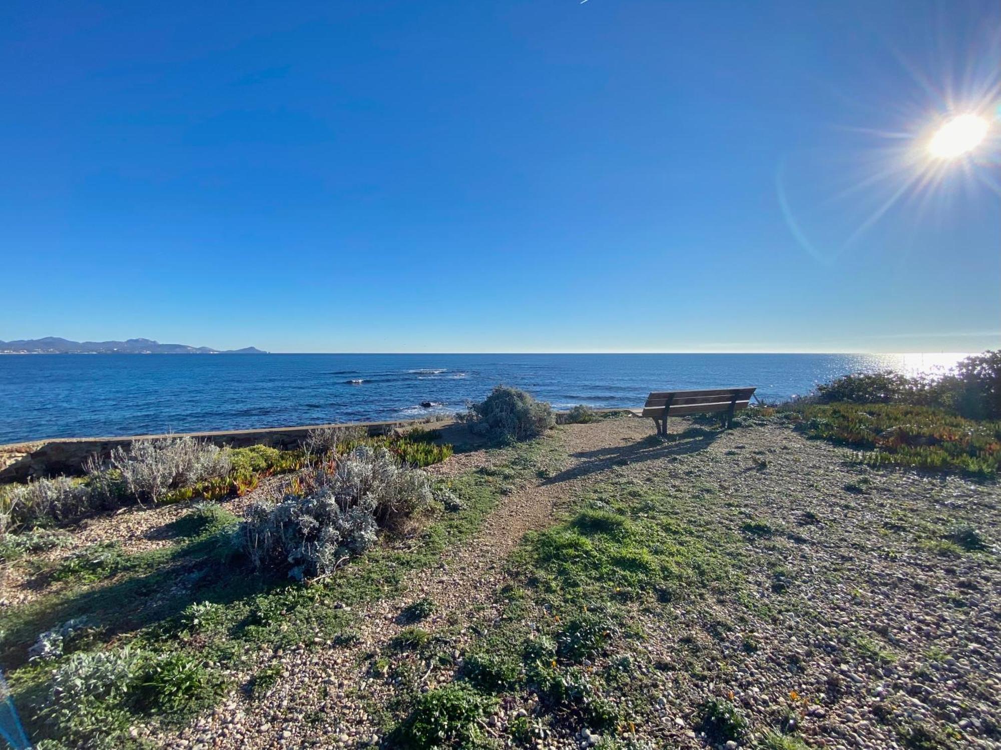 Vue Mer, Au Calme, Proche De Toutes Commodites Frejus